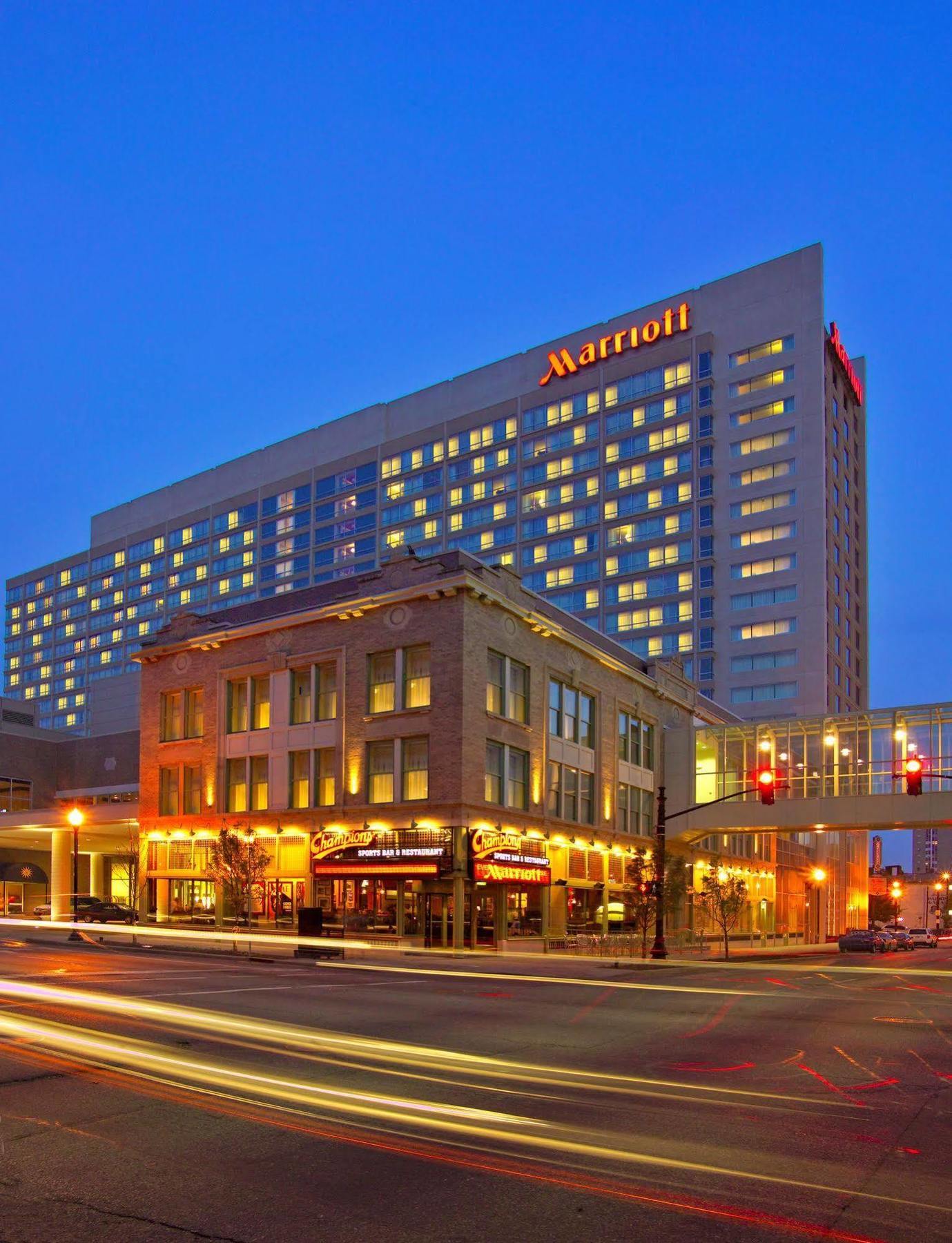 Louisville Marriott Downtown Exterior foto